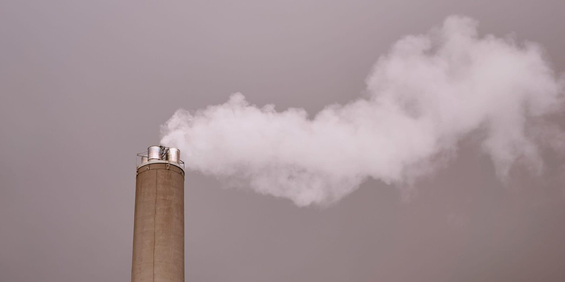 U.S. Supreme Court Ruling Shifts Power on Carbon Emissions, Sparking Debate Over Environmental Protections
