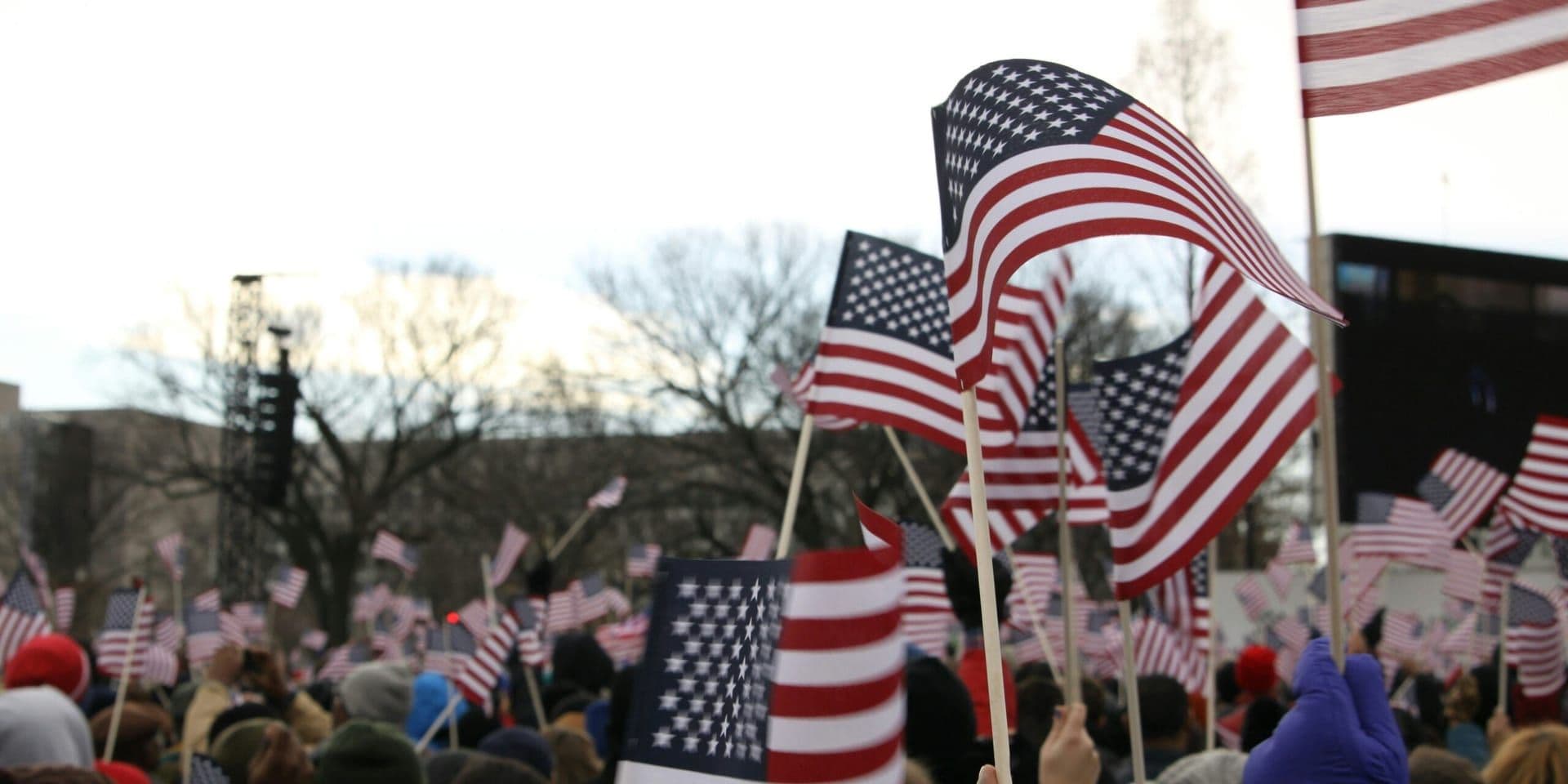 Op-Ed: The Midterm Momentum Favors Working Families Over Political Extremes