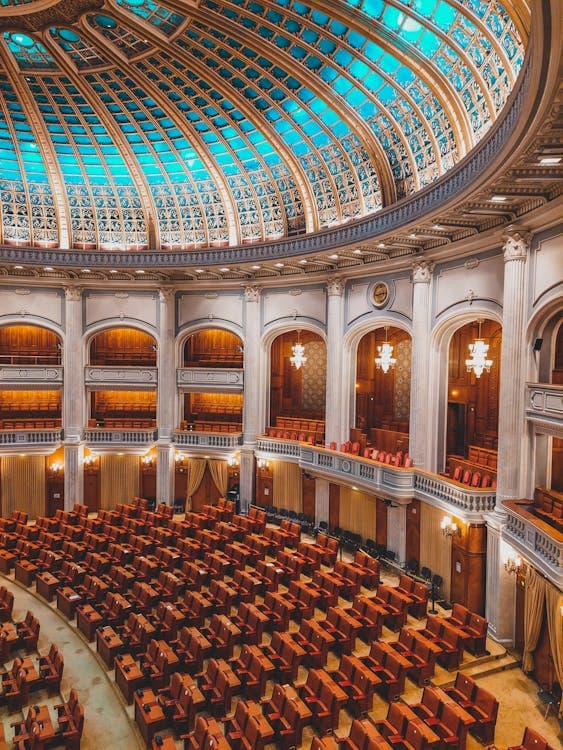 Free Photo Of The Inside Of A Large Building With A Dome