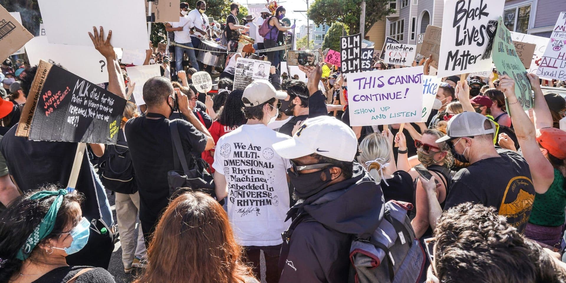 Los Angeles Protests Escalate Amid Federal Immigration Crackdown and Military Deployment