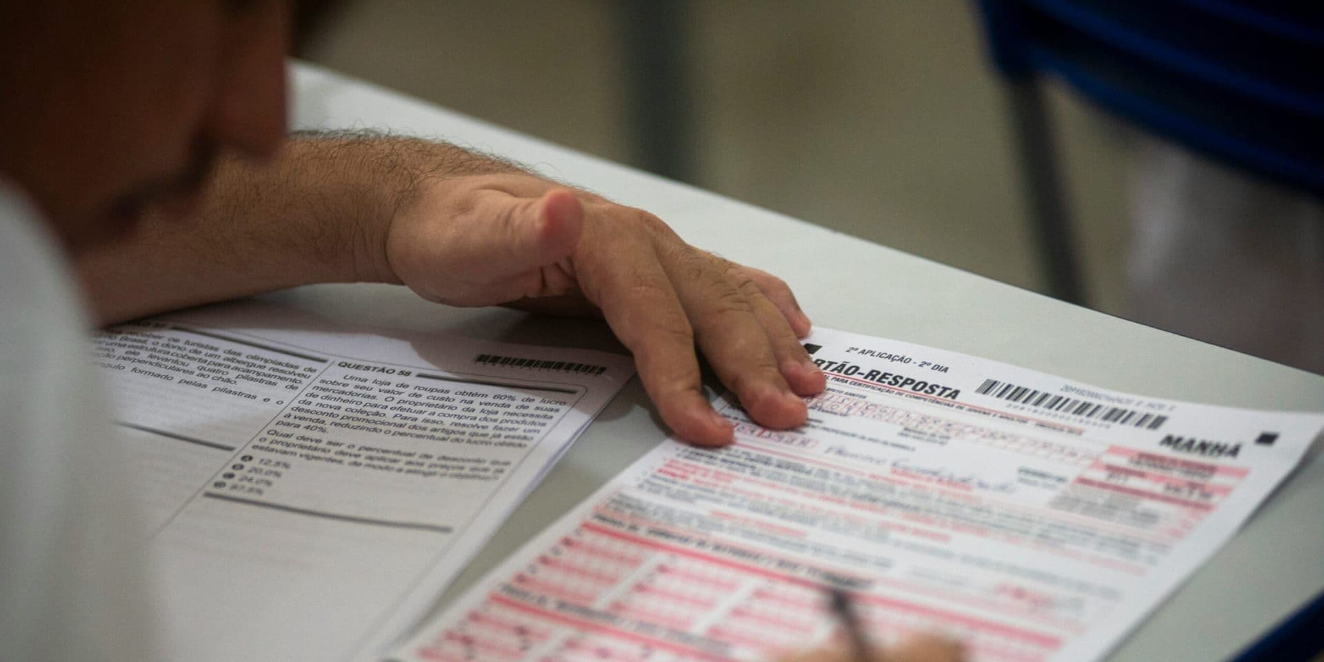Virginia Holds Primary Elections Amidst Crucial Statewide Races